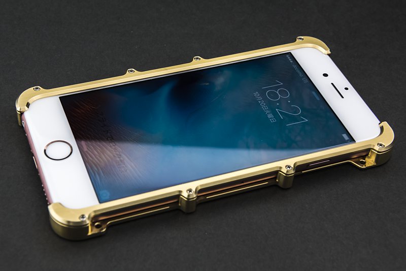 iPhone用プロテクターケース「brass」